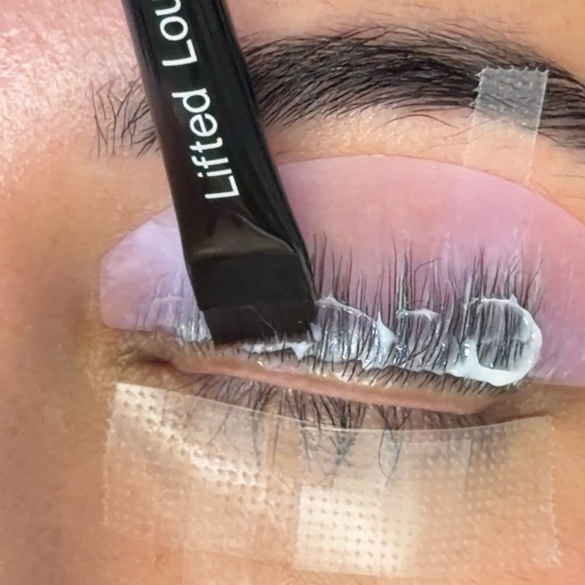 Lash lift brush - product front view - by Lifted Lounge