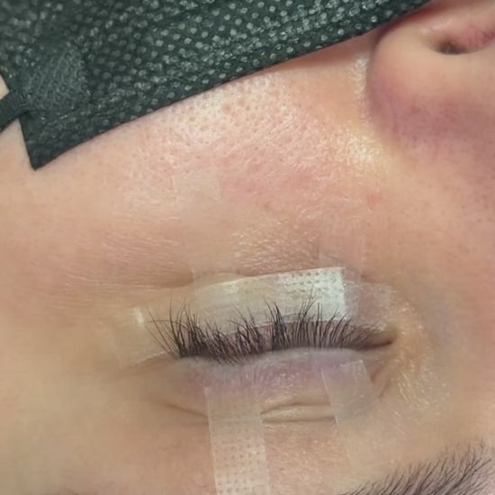 Korean lash lift process video – Lifted Lounge Perm Solution application technique on client lashes